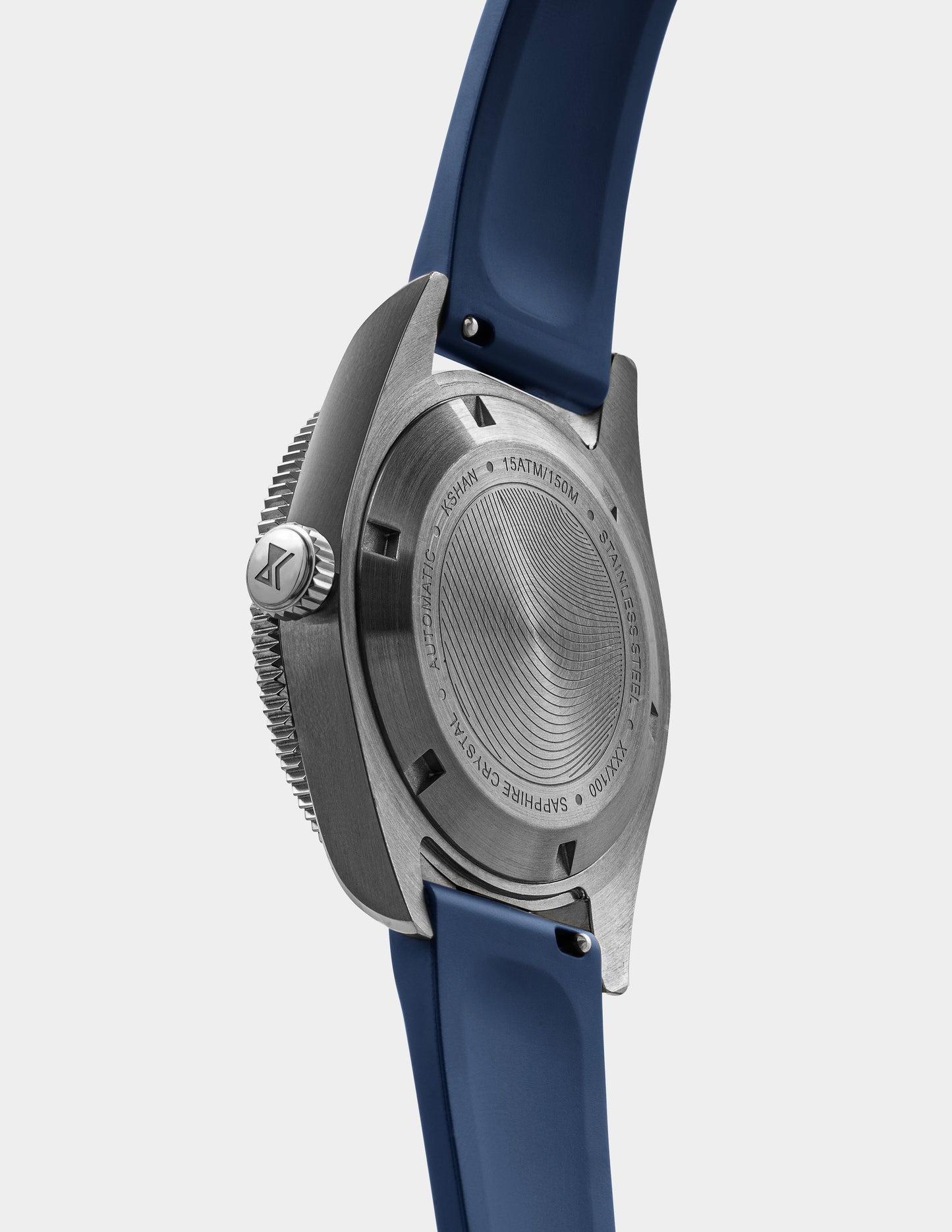 Quick release FKM straps and screw down Solid caseback & Crown  to maintain high water resistance