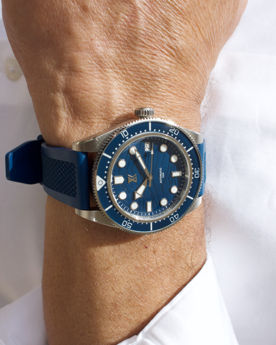 Kshan Watches - AQUARIA Wristshot 3